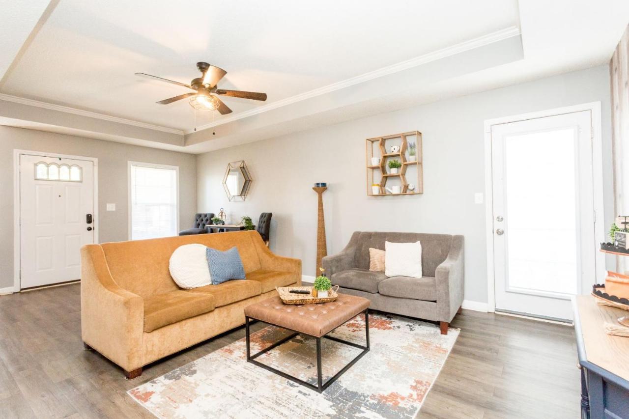 Once-In-A-Lifetime Coffee-Themed Stay For Up To 8 Clarksville Dış mekan fotoğraf