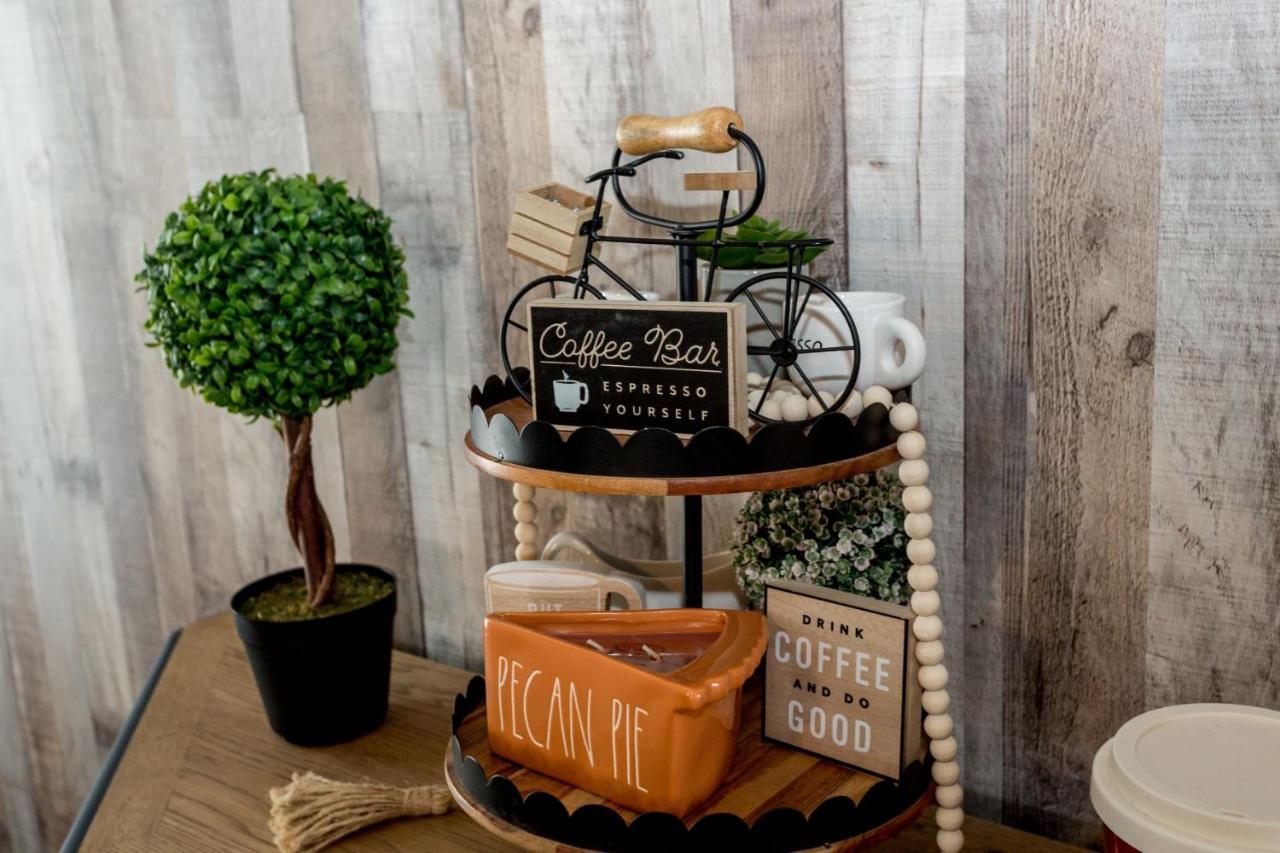 Once-In-A-Lifetime Coffee-Themed Stay For Up To 8 Clarksville Dış mekan fotoğraf