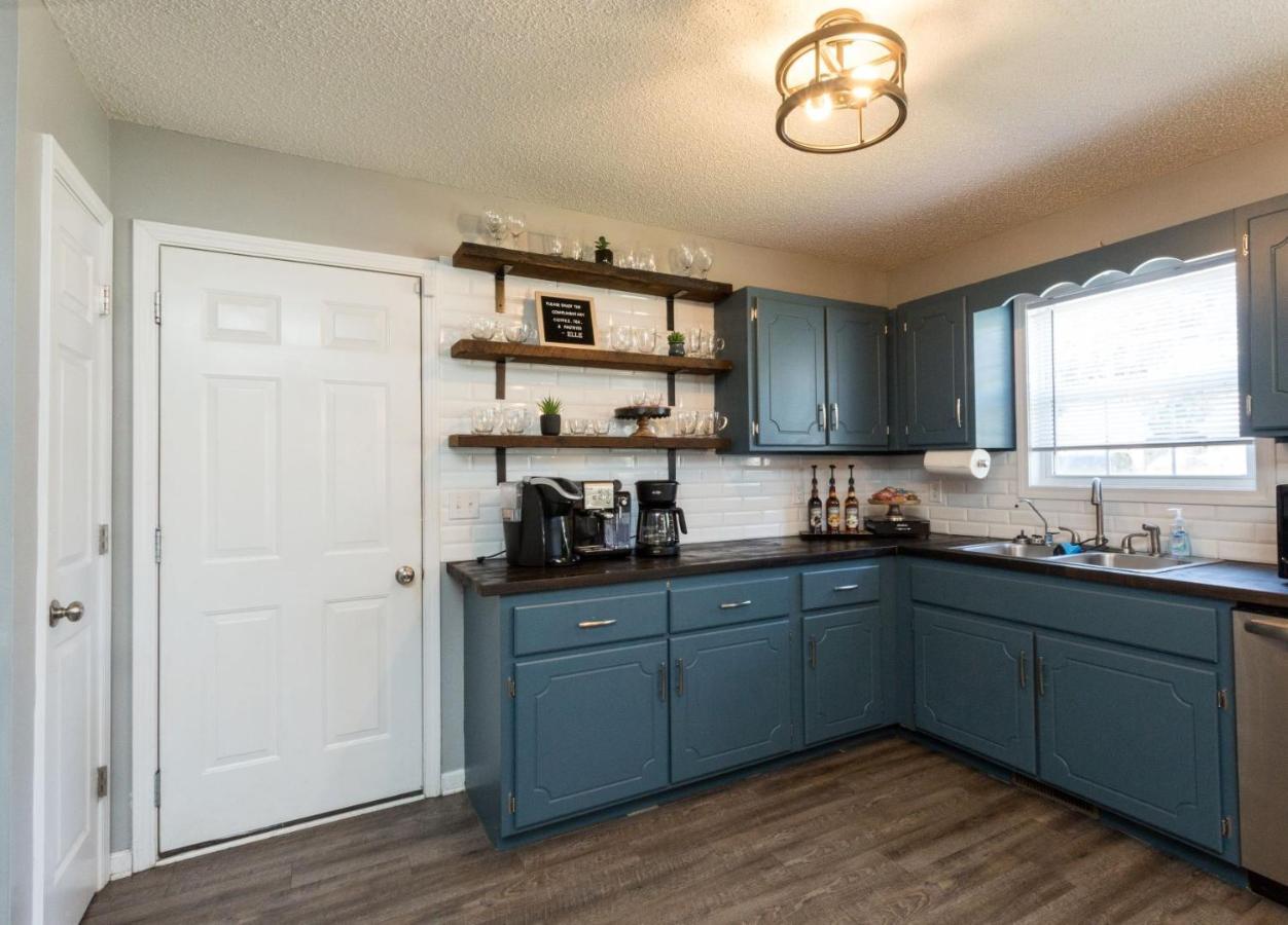 Once-In-A-Lifetime Coffee-Themed Stay For Up To 8 Clarksville Dış mekan fotoğraf